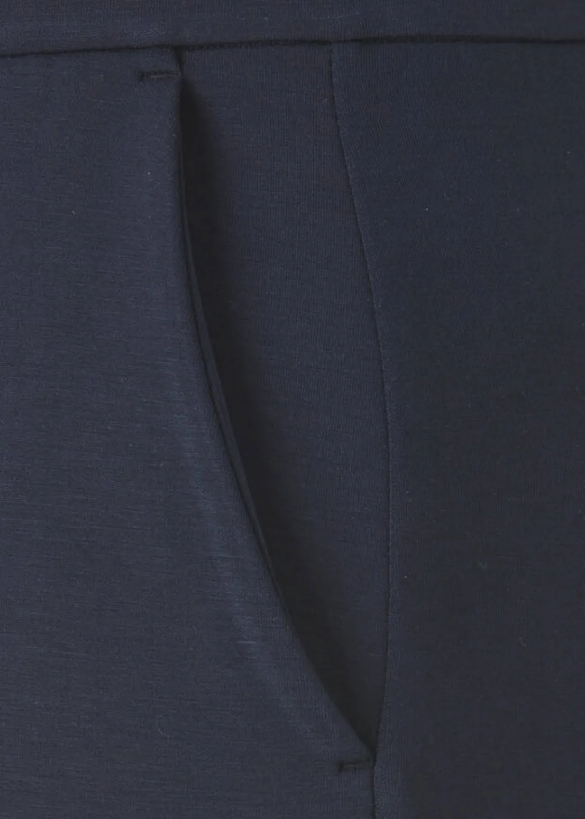 Edel-lässige Schlupfhose knöchellang