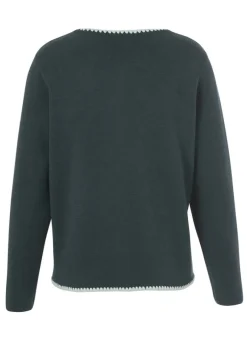 Klassisch kastige Strickjacke mit Kontraststreifen