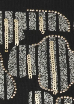 Softes 3/4 Arm Shirt in Schwarz mit Front-Motiv