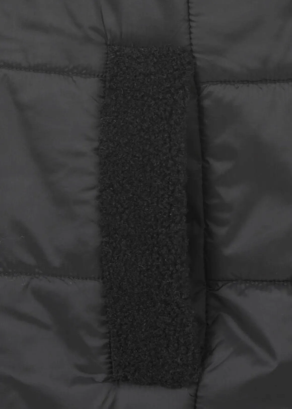 Wattierte Steppweste mit weichem Fake Fur Kragen