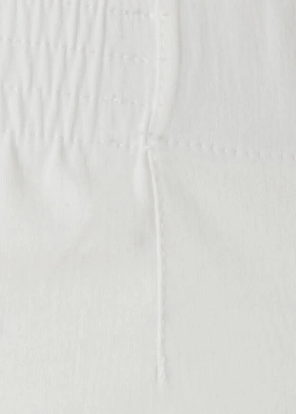 Zeitlose 3/4 Schlupf-Hose mit geradem Bein